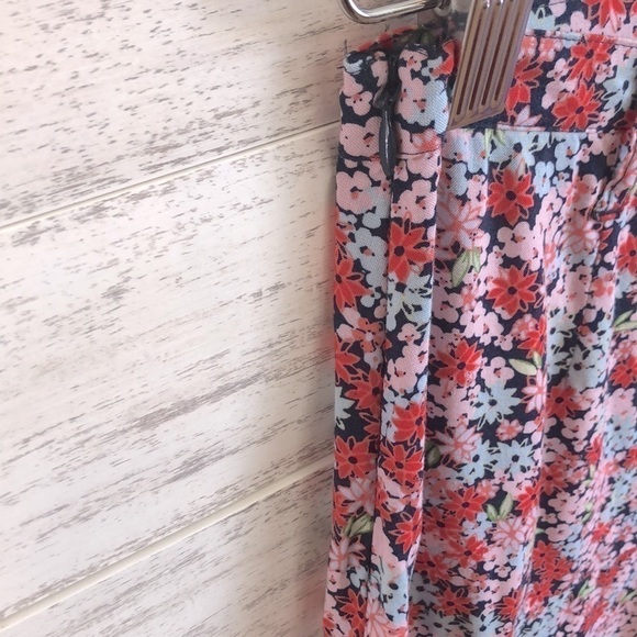 SO GOODS FOR LIFE MINI SKIRT | SIZE S - Picture 3 of 6